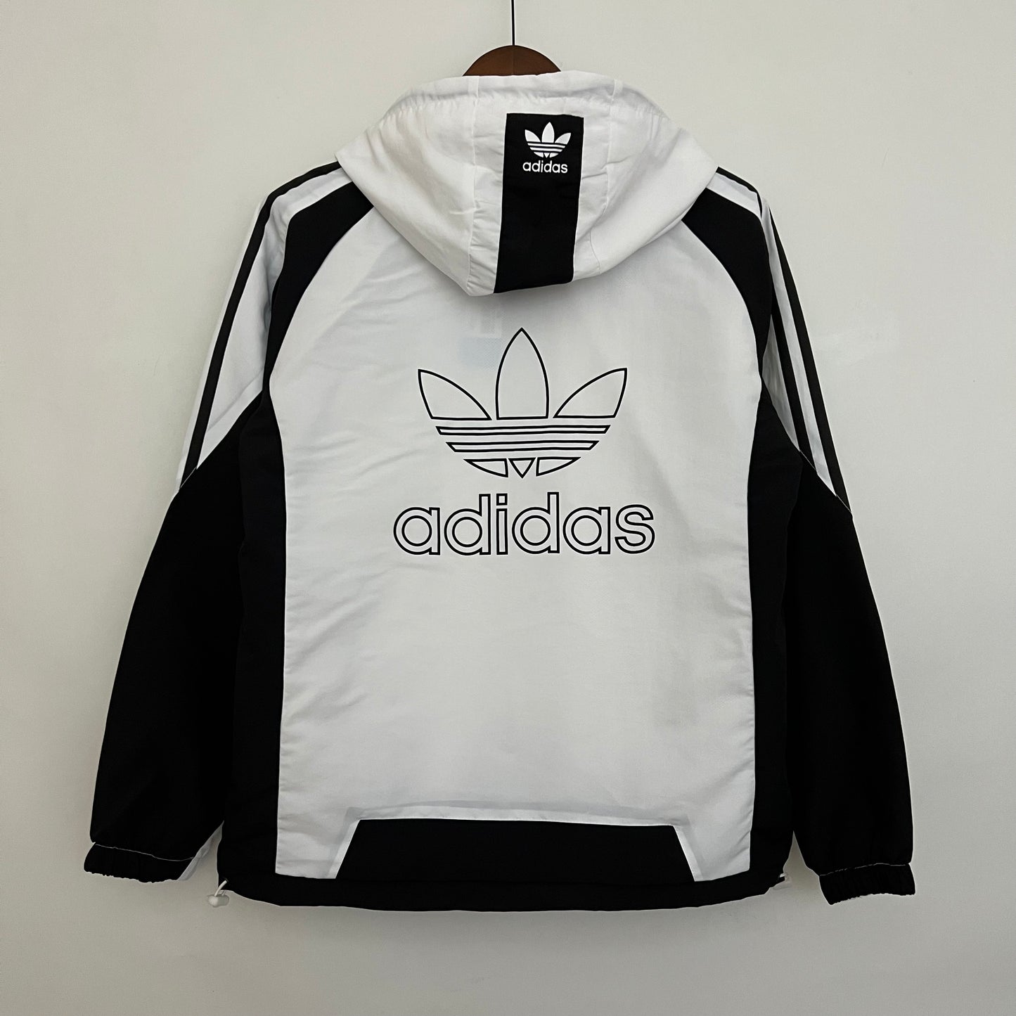 Corta vento Adidas