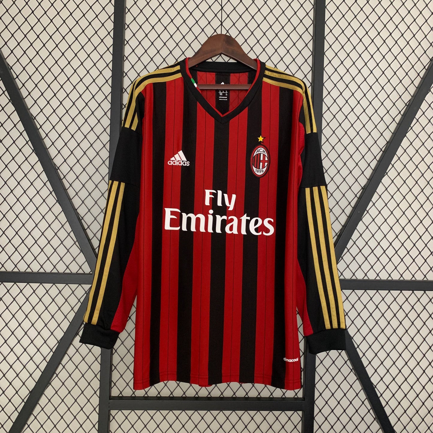 Milan - Manga Longa