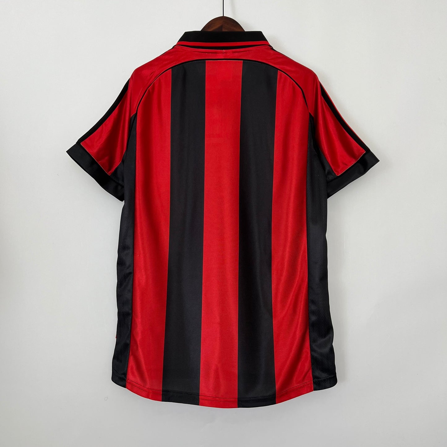 Milan Retro