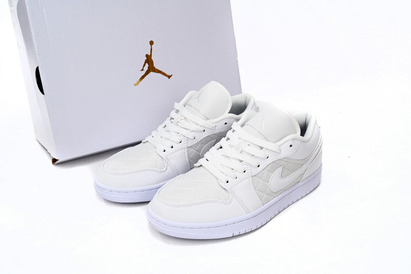 Air Jordan 1 Low Triple White