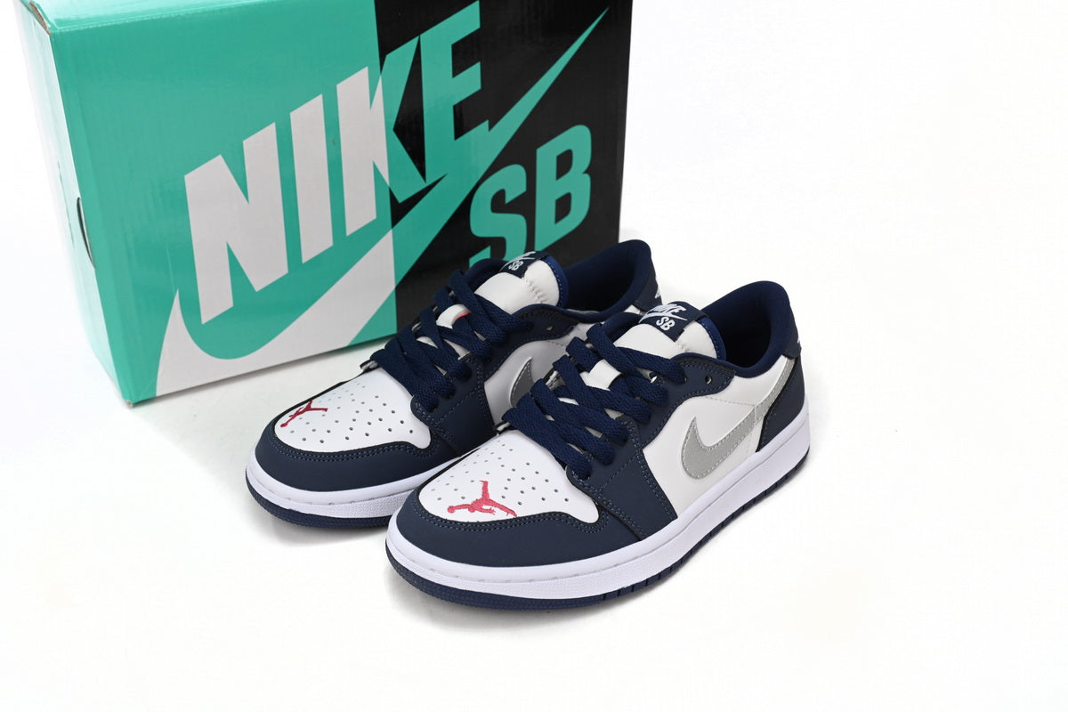 Air Jordan 1 Low Navy SB