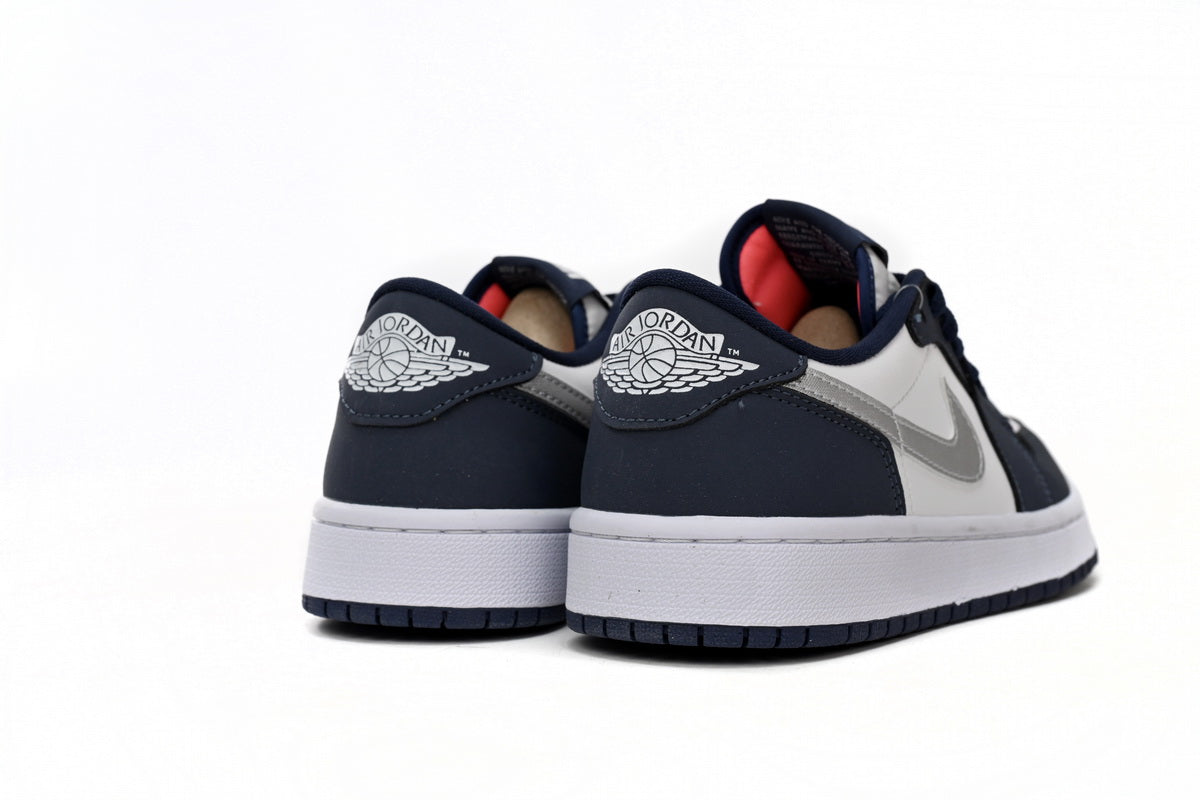 Air Jordan 1 Low Navy SB